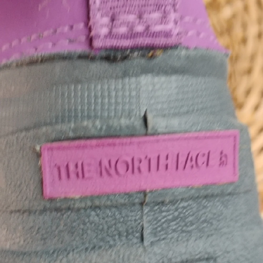 The North Face Insulated Waterproof Boots Big Kids' Size 5 Purple Black Gray